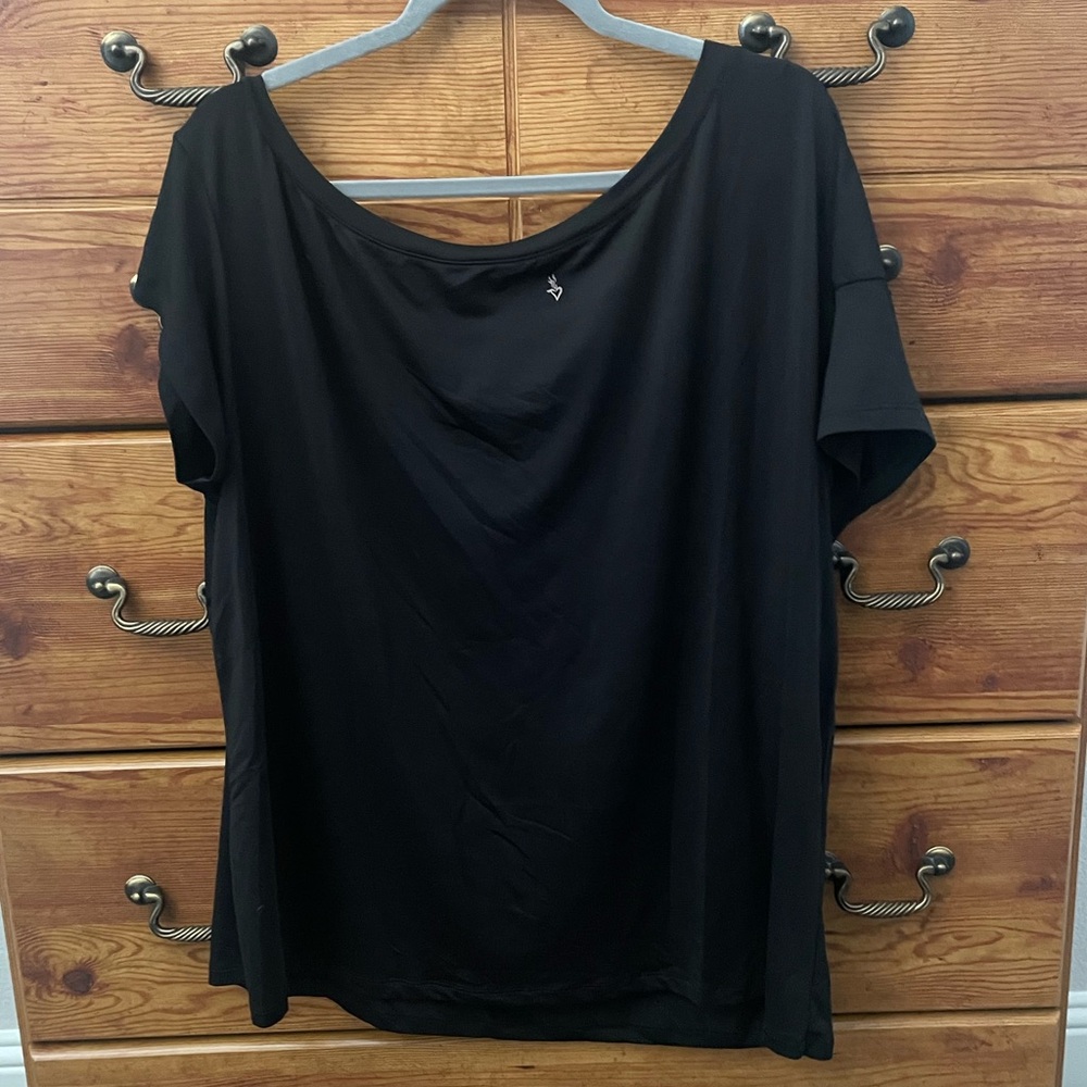 Torrid Off-the-Shoulder Black Active Wear Top - Picture 2 of 3